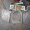 3 large scoop type shovel heads